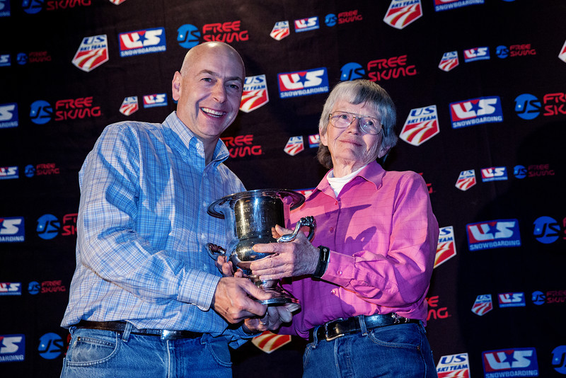West Family Award: Esther DelliQuadri
2013 Congress Awards Banquet
Photo: Sarah Brunson/USSA